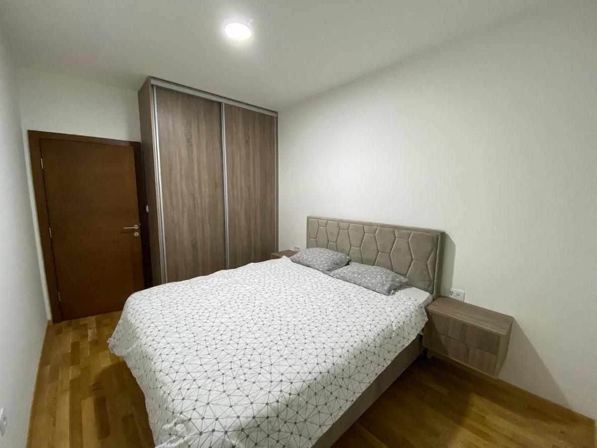 Stylish Charming Apartment Podgorica Exterior photo